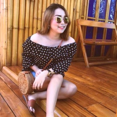 franceslaluna's profile picture. aykoglavda