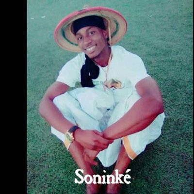 je suis fiére d'étre Soninké 💪
Ball is my life🏀. Djarinté 👑

Snp👻 Abdazizdj3.
Instgm Konate.djarinte