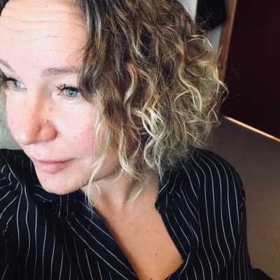 Senior lecturer at University of Gävle. Psychology/sustainability/accessibility. I love food, Wine and mind-blowing argument. Tweets are private
