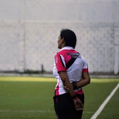 Abogada✒ Presidente del Club Deportivo Fieras FcF🐯 Barranquilla Futbolista⚽ Mamá de Alejo y Santi Hija de Jorge Ramón La Fiera Cáceres Juniorista