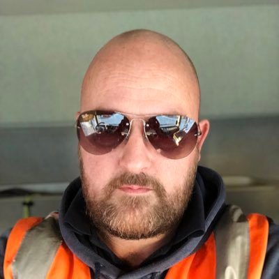 Garryjsmith1's profile picture. Im a hard working Lorry Driver trying to make a good living for my family