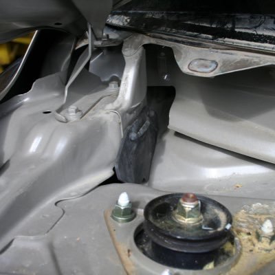 car and mouse and related issues of mouse nesting in cars