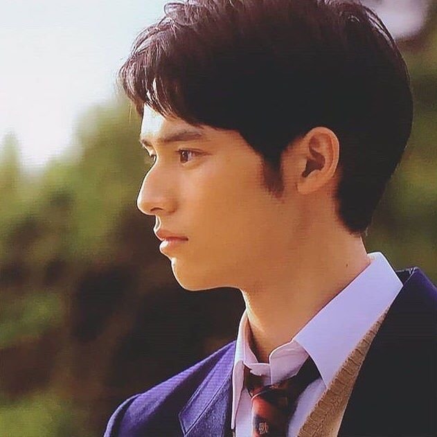 tKdYCnE4EatSZwm's profile picture. 音楽鑑賞