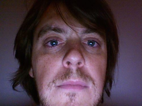 nicpillinger's profile picture. Like: music, films, surfing, programming computers and nice FOOD.