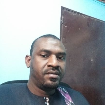 IbrahimHalidou9's profile picture. 