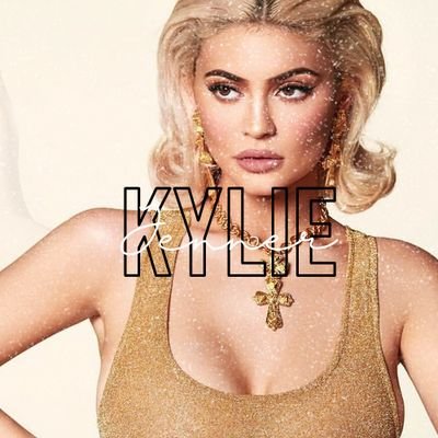 Polskie konto poświęcone pięknej Kylie Jenner. Codziennie nowe posty i newsy.       
              Serdecznie zapraszam 💕