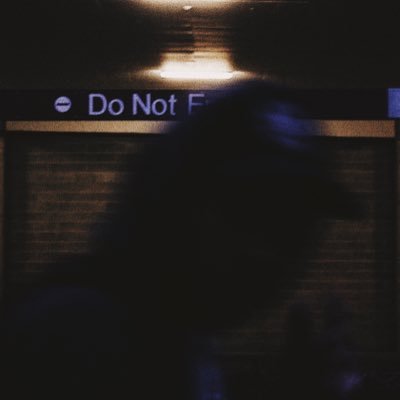 lhollowl's profile picture. dead inside. but i laugh sometimes