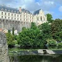 Professeur Histoire-Géographie.
Conseiller régional #NouvelleAquitaine.
Adjoint et VP Aménagement du Territoire Thouars(79) et Com de Communes Thouarsais.