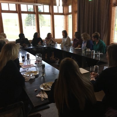 Our biz networking group meets 3rd Weds every month at Brucefields Stirling. The next event is 19/6/19 Summer bbq😎 book below 👍