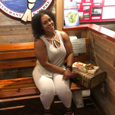 jennybev's profile picture. we outchea