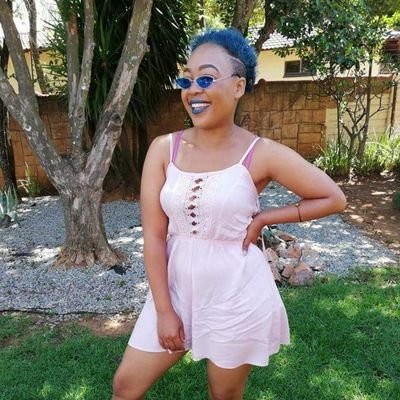 z_ntokozo's profile picture. Simplicity has never looked this easy!