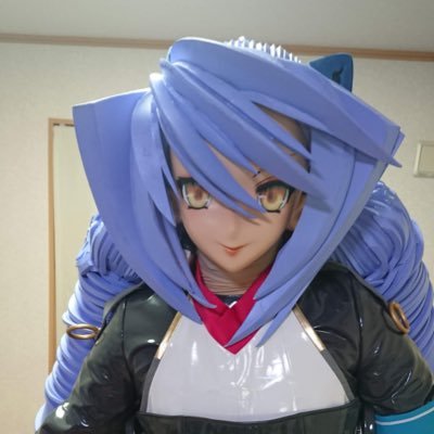 ToaruHouse's profile picture. 知ってる人は知っている、とある館の住人達の様子を垂れ流す。白い。／原作の隣にコスを貼る: https://t.co/0x3ms4yBCX…