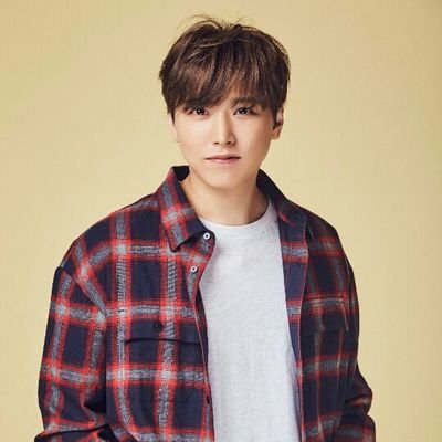 ¡ LEE SUNGMIN ! (( 🍑 )) ❛ ¡plus; singer + dancer + actor! ❜