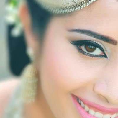 🎂01.20🎂🏆Vishakhian🥇🏅👩🎓BIT🎓👱♀️Simple Girl👩💻Mac_Book_Air💻📱iPhone6 & 7Plus📱 ❤️Rangana_Owns 💍