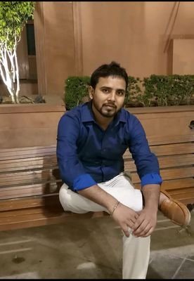 Deepaks13065727's profile picture. 