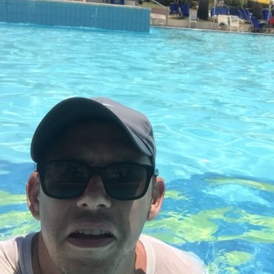 svenroloff's profile picture. 