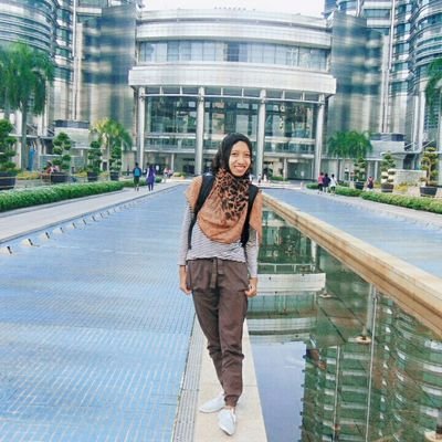 Because traveling is not enough👟, take your camera 🕶, and tell us about your amazing experience! Share it https://t.co/vgSq51JUDp | https://t.co/Cf2AbqcCQG