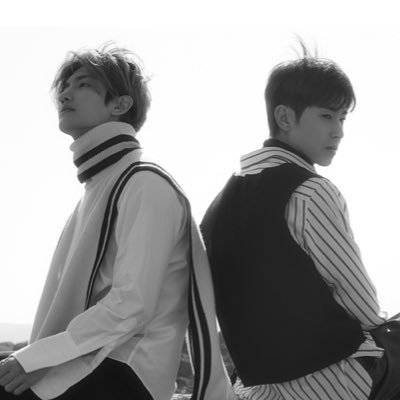 sht_tvxq2618's profile picture. 00line.Bigeast. 동방신기=유노윤호+최강창민🍓🍑