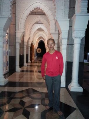 Firdaus37722999's profile picture. Tomorrow is a dream