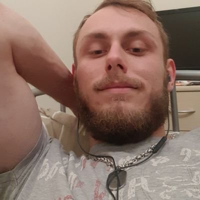 Gamer Ps4, Gym, Art drawing and music, Metallica & more.
Snapchat: kenny5465.