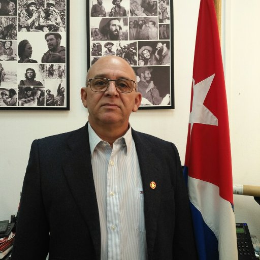 Ministro de la Construcción de la República de #Cuba. Ingeniero Civil.
@CubaMicons
