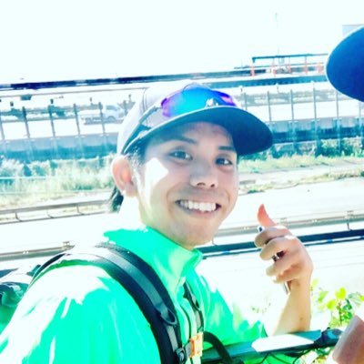 宮崎から東京に上京!24歳です。 何かを得るためにはそれなりの犠牲は払う覚悟! 人のためになることが夢😄 ♪ ただいま愚直に 行動中です🏃♂️💨Be Free Life !!!