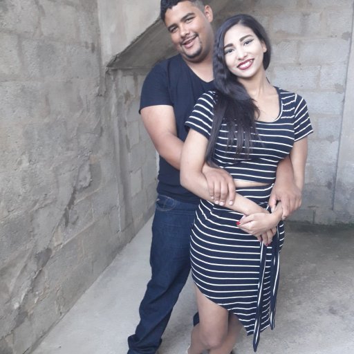 ❤️❤️ vivendo intensamente,casada com um homem maravilhoso o que mais podia qerer amo livros,series,filmes,gosto um pouco d td 😚😊🥰