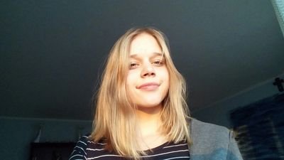 Julia20058351's profile picture. 