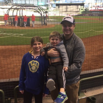 DeeJayTanner33's profile picture. 