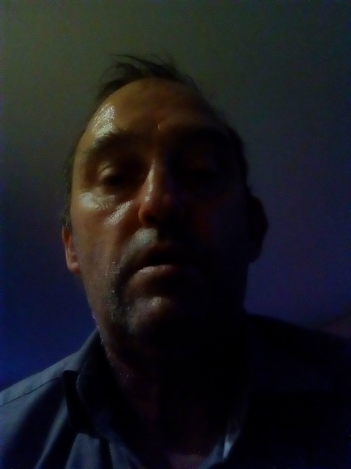 Alan37132177's profile picture. 