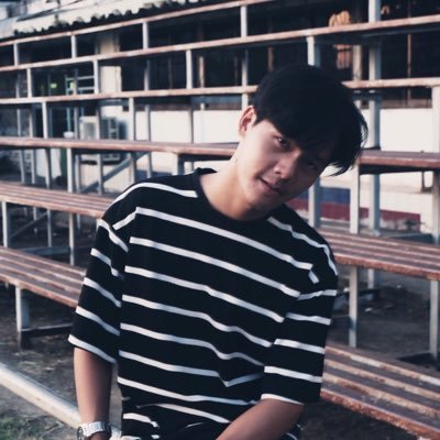 elnino2j__'s profile picture. 🤍🖤