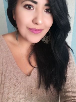 ItzyFsHa's profile picture. El destino quita, pone y luego explica!