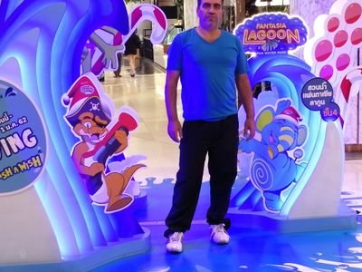 Hussam30199641's profile picture. 