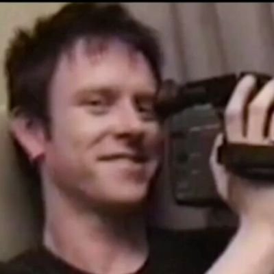 Great band, trash memes. Sit back, have a cuppa, enjoy the madness.
Probably the most active Suede meme page in the world!