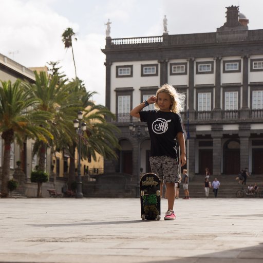 En mi tiempo libre hago lo que más me gusta surfear o patinar. Amante de los animales. Embajador de Jungle Kids.
⬇️Nuevo vídeo todas las semanas⬇️