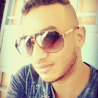 vCtKVKTq0ZD4Yus's profile picture. ‏‏‏‏ا‏إذا نجحت في خداع شخص ما .. فلا تظن أنه غبي .. ولكنه كان يثق بك 💔👌

ظلمت نفسي كثيرآ من أجل إسعادهم 
ويآليتني نلت شيئا غير الوجع💔

*كلام الناس ماودت ولا