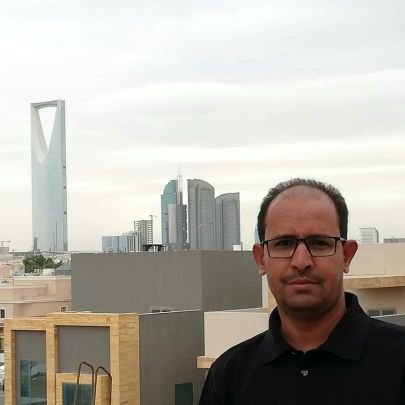 مهندس معماري ، مهتم بكل ما يخص البناء ، العمارة والتشييد..