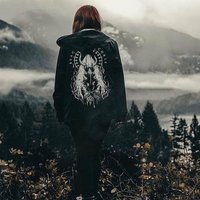 Amy (@cracklebones) 's Twitter Profile