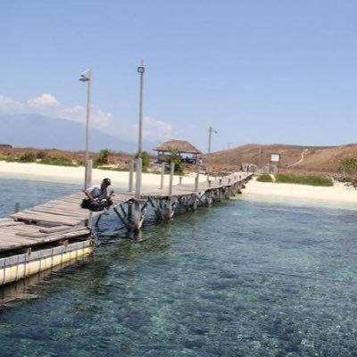 muizabdulism99's profile picture. above the sky there is another sky