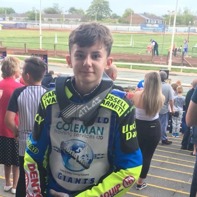 Love speedway currently riding for Ashfield giants next generation in Glasgow, Newport wasps and competing in British youth championships. follow me