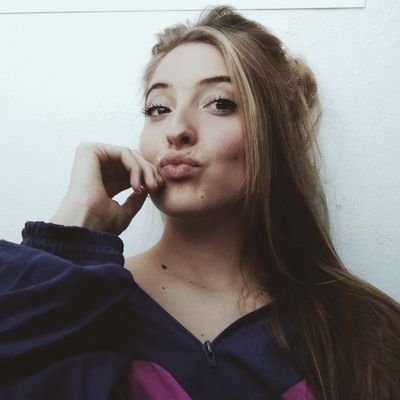 evaaamiro's profile picture. #Tripolar ✖✖