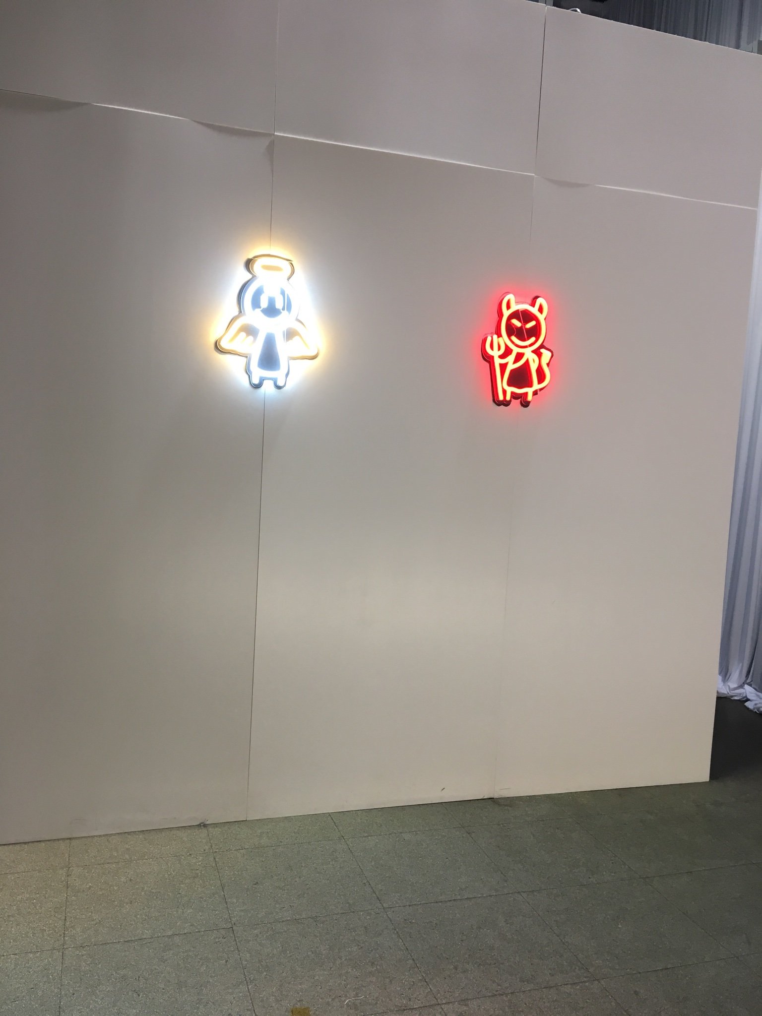 _woe_domi_'s profile picture. Live everyday with much love because you never know what will happen. Lesbian pride.