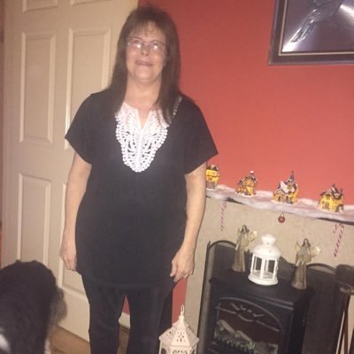 Jane777333's profile picture. 