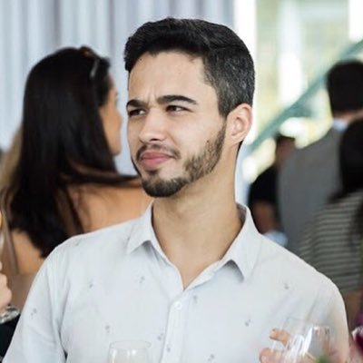 Aqui se fala português, mineirês e várias merdas