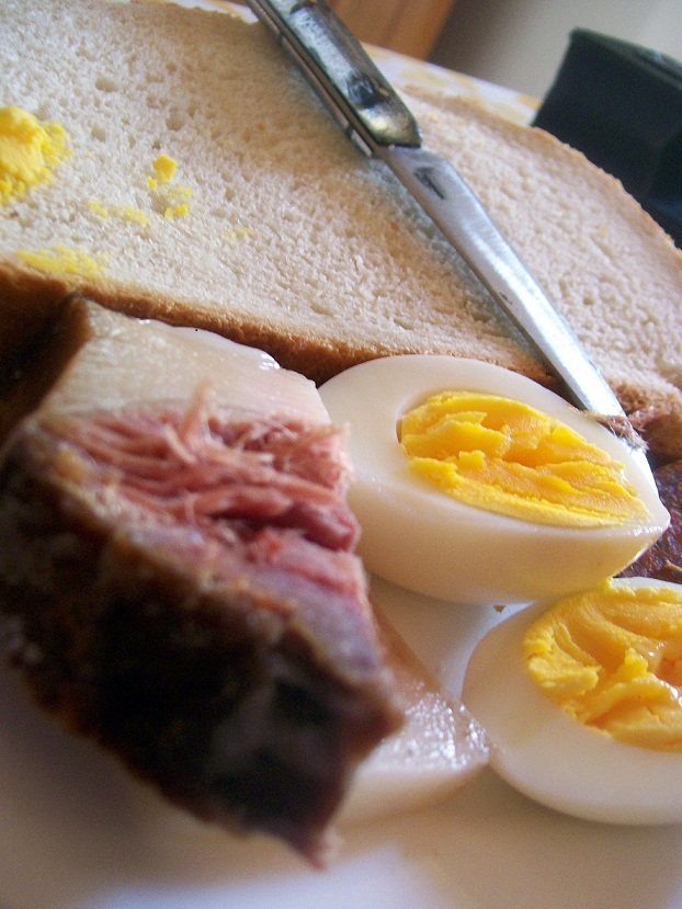 find the good makan places for lunching place!