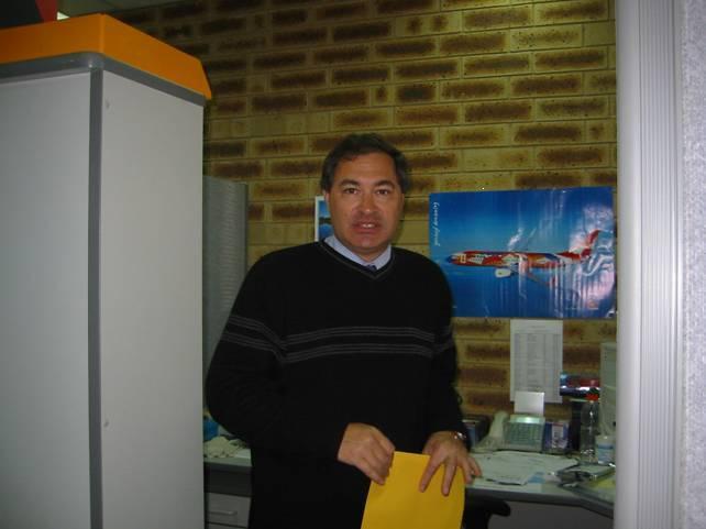 solardomain's profile picture. I love playing Golf and watching Rugby am trying to earn some extra income for my retirement selling solar lights through my website http://t.co/jb8JjVBw