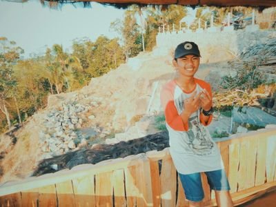 iqhbaludin25's profile picture. Tawakal dan ikhtiar:)