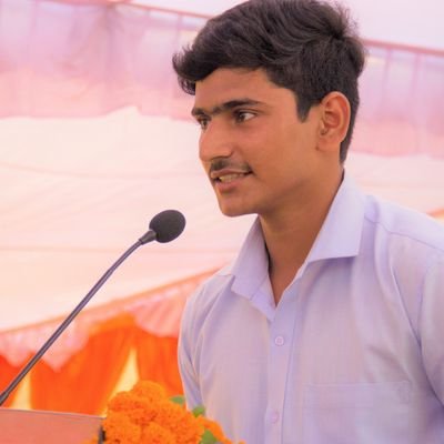 Founder at @socialtimeslive, Journalist @uniindianews/Media Consultant.
Previously worked with @news18up, @punjabkesari. Lawyer/National Medalist (Table Tennis)