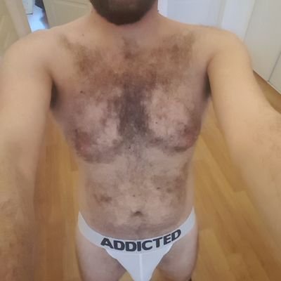 🔞  
Hairy man  
Exhibitionist/voyeur 👀
VERSA
Underwear lover 🍆🍌🍑