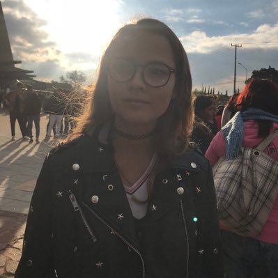 MarlLozanoo's profile picture. @CD9 //@vav_official // Soy @OverTheChic_ 💪🏻 #CodersPorElMundo Admi: @VAVGuadalajara Family in 🇦🇷🇨🇱 🇻🇪 🇺🇾 🇲🇽